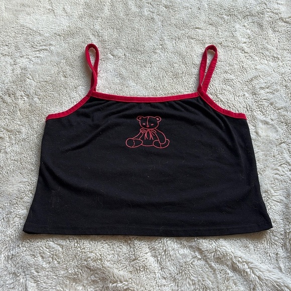 Black Tank Top with Red Trim and Bear Design Romwe Medium - Picture 1 of 2
